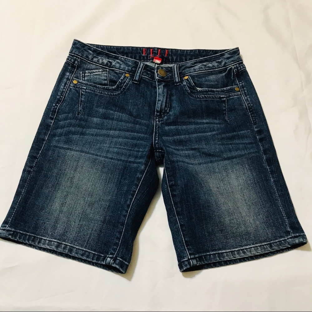 Elle Paris Jean Shorts